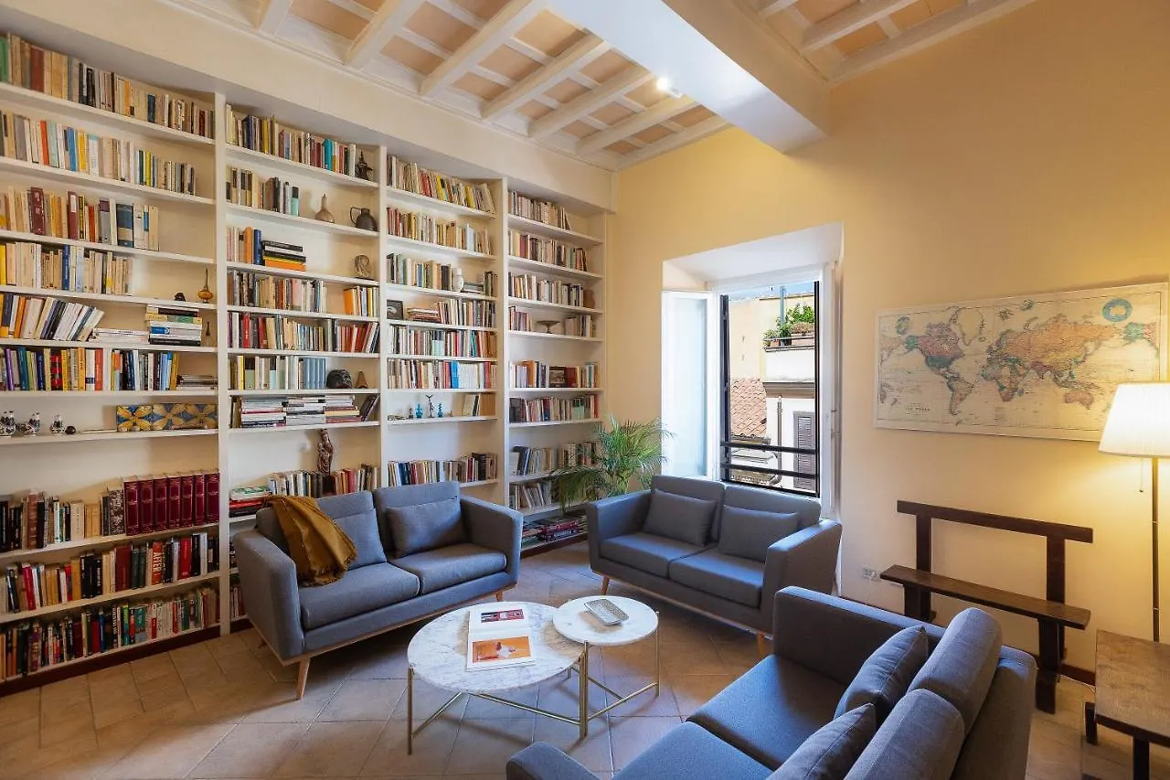 Amazing Campo De' Fiori Apartment Rome