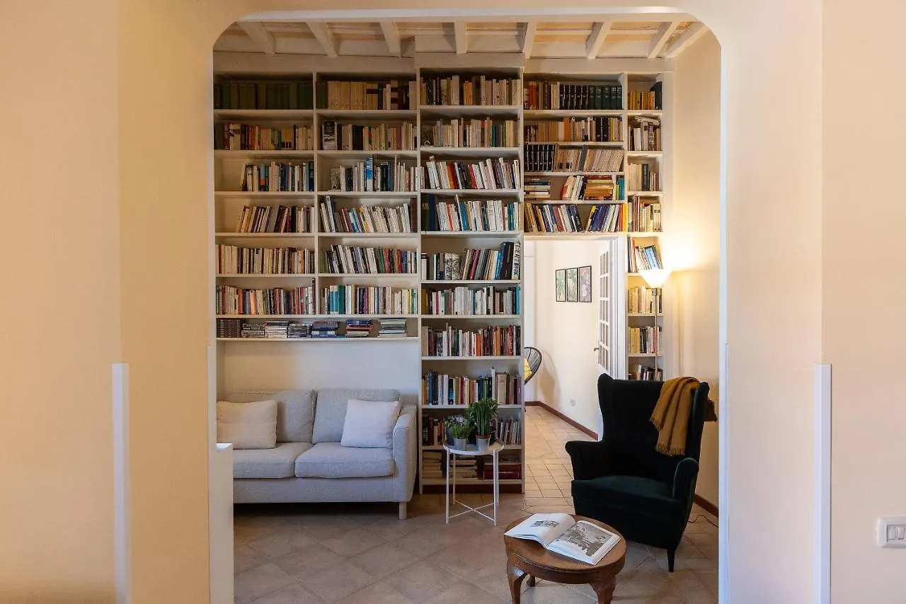 Amazing Campo De' Fiori Apartment Rome