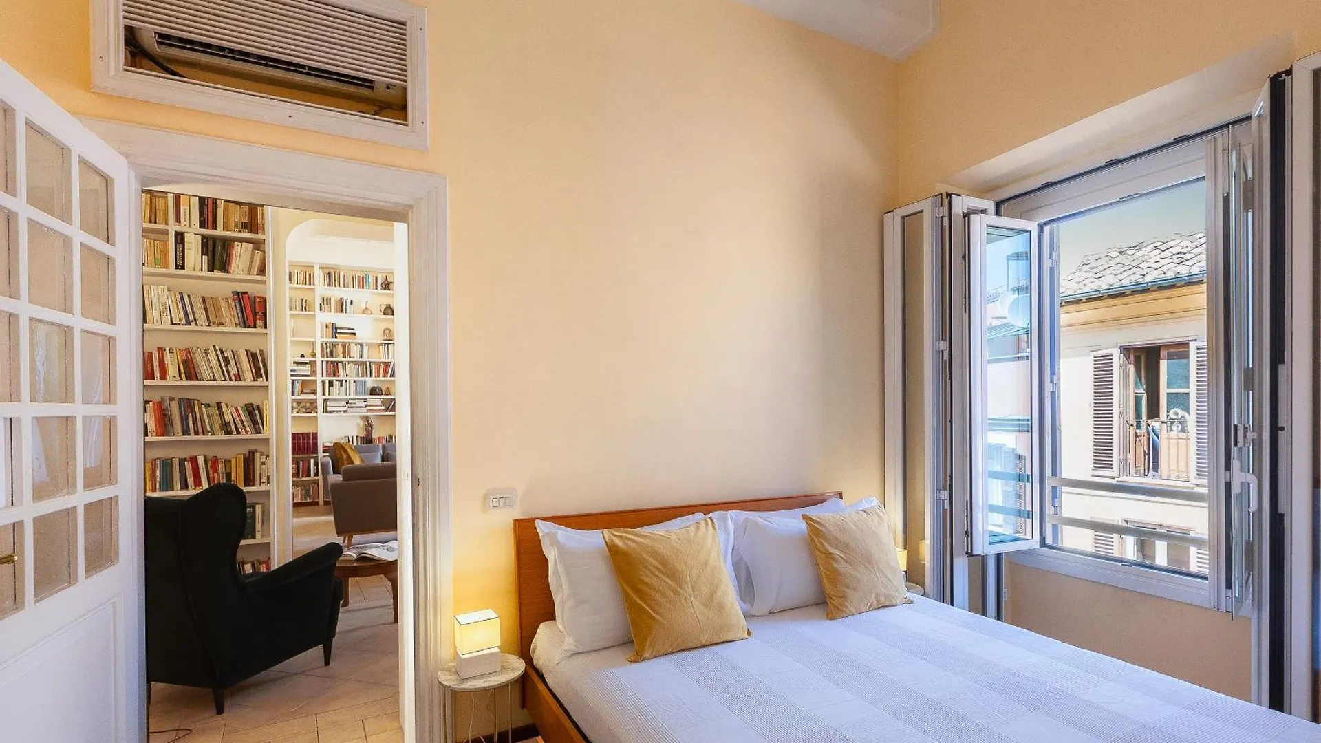 Amazing Campo De' Fiori Apartment Rome