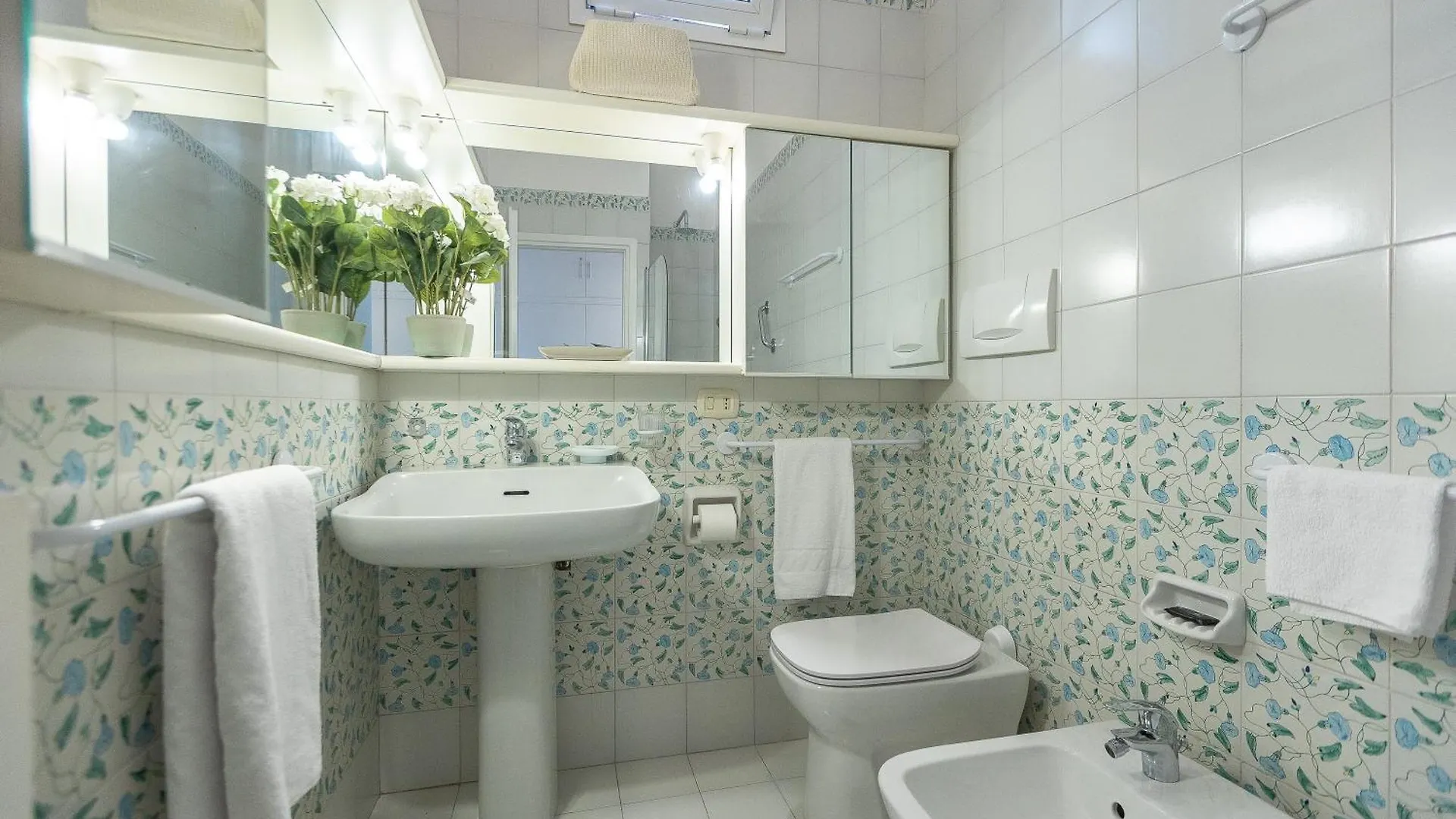 Amazing Campo De' Fiori Apartment Rome Italy