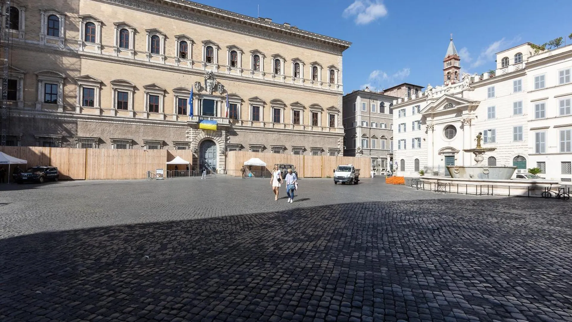 Amazing Campo De' Fiori Apartment Rome